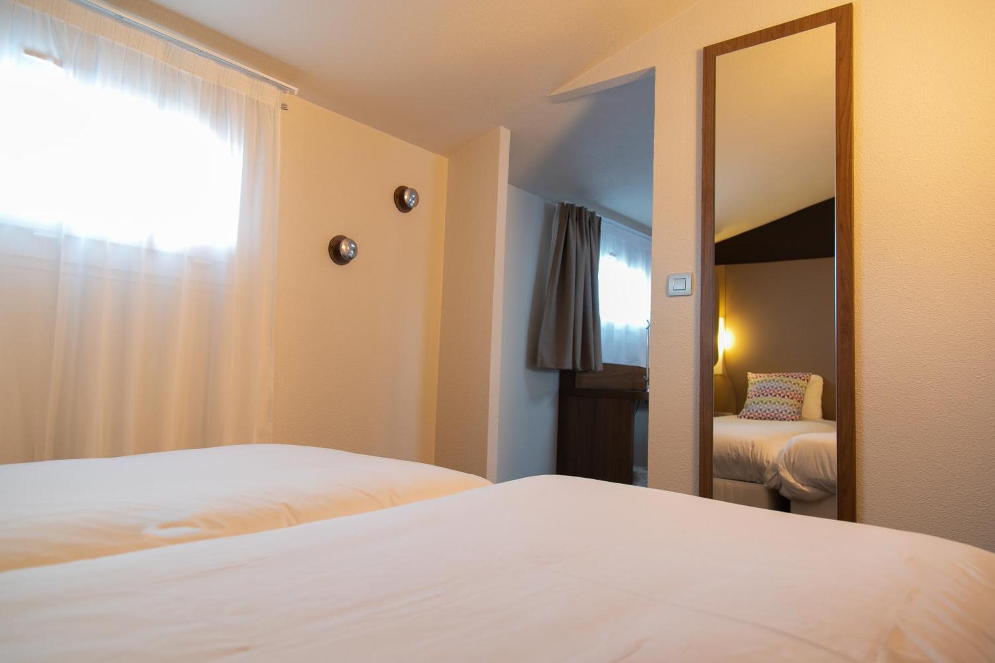 Campanile Toulouse - Blagnac Aeroport Hotell Exteriör bild